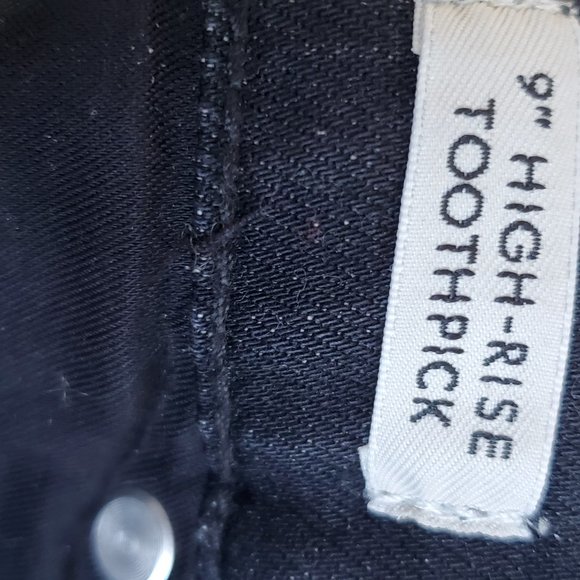 9" high-rise toothpick jean in Charcoal wash - Picture 3 of 5